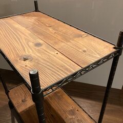 ２段棚 (金属塗装と天板部分はDIY)の画像