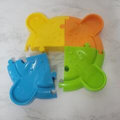積み重ねてボールコロコロの画像
