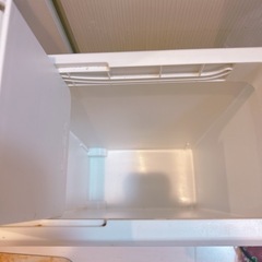 ゴミ箱 白の画像