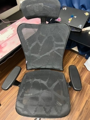 人間工学デスクチェア