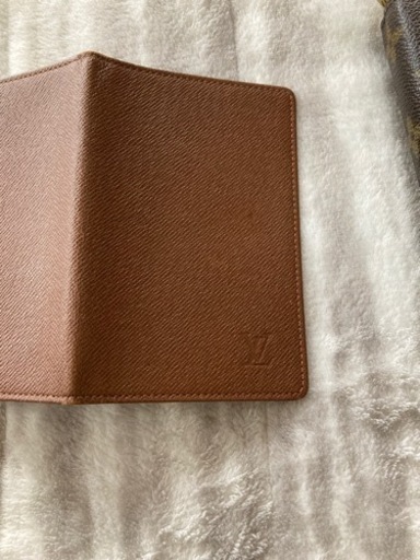 LOUIS VUITTON ポルトパピエジップ　財布