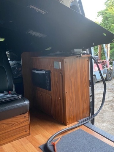 ハイエース　キャンプ　トランポ