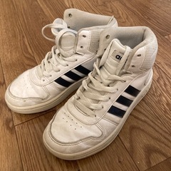 adidas バスケットシューズ　21センチ