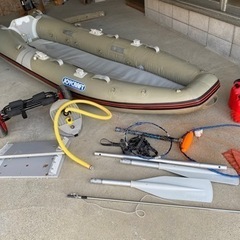 ジョイクラフトのゴムボート　ホンダ二馬力船外機他セット売り