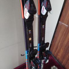 スキー板、ATOMIC(アトミック)の画像