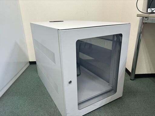 【値下げしました】SDS株式会社　パソコンサーバー防塵ラック　まもる君Light48