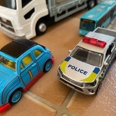 〈お取引中〉ミニカーまとめての画像