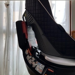 Combi ラクティアターン L TX チャイルドシート お取引き中です‼︎の画像