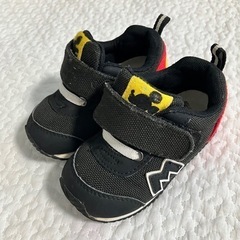 ディズニーランド購入　ディズニー　ベビー　スニーカー　13センチ
