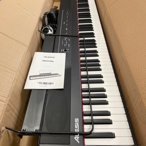 電子ピアノ　ペダル+ヘッドホンセット フルサイズ88鍵盤 