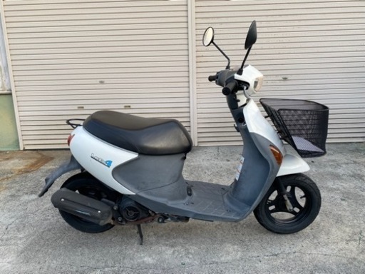 SUZUKI レッツ4 白　原付