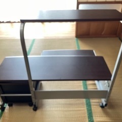 パソコンデスク キャビネット付の画像