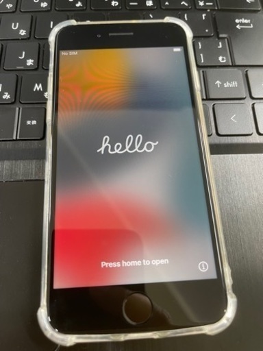 iPhone SE 第3世代　SIMフリー　64GB ホワイト美品