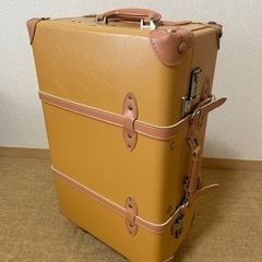スーツケース