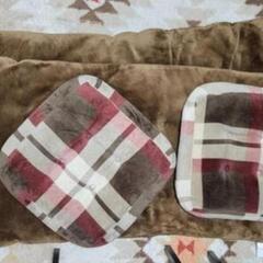 大幅値下げ❗クッション4つのセットの画像