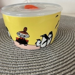 未使用品❣️ム－ミン保存容器フタ付きの画像