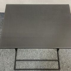 BoConcept/ボーコンセプト Alba/アルバ ナイトテーブル 北欧 デンマーク モダン ガラストップ ソファサイド 中古家具 店頭引取歓迎 R7328の画像