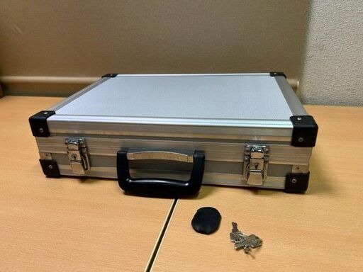 アタッシュケース ビジネスケース 鍵2個付き！ USED品現状にて 引取のみ！