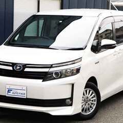トヨタヴォクシー ハイブリッドＶ　ワンオーナー　禁煙車　両側パワ...
