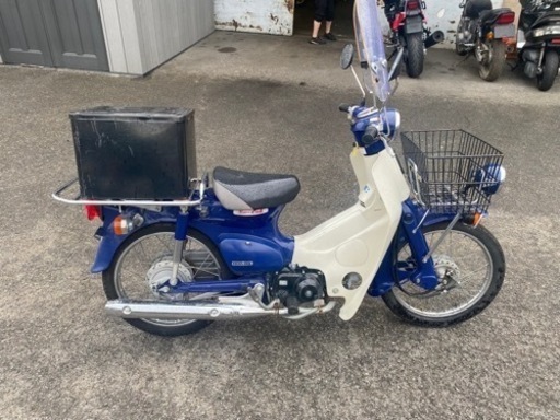 ホンダ　スーパーカブ50 FI  実働　ベース　AA01