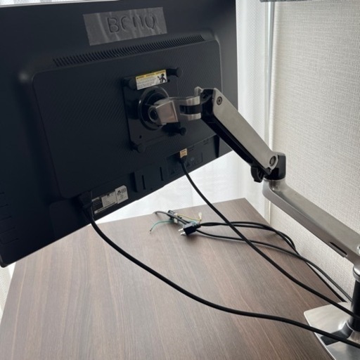 【受取者決定済み】電動昇降デスク＋アーム付きモニター＋ブックスタンド