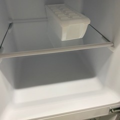 🐧【冷蔵庫】2ドア冷蔵庫 マックスゼン138L 単身者向け【冷蔵庫じゃんじゃん高価買取アールワン田川】の画像