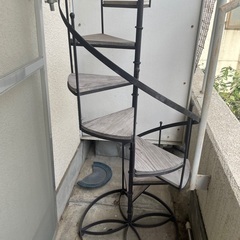 什器　螺旋階段の画像