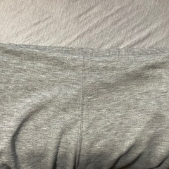 グレー トレーナー ジャージ  ほつれと伸び シミありの画像