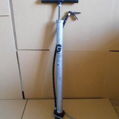 【０円タダ】自転車空気入れ　使い込み感あり　早い者勝ちです