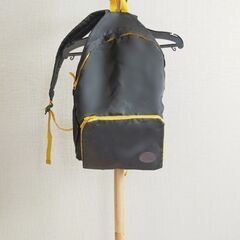 リュックサック　軽量コンパクト