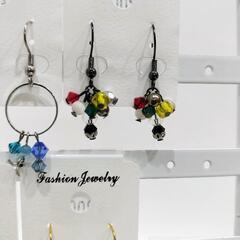 【新品】手作りピアスの画像