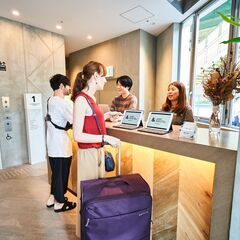 【未経験OK！/家賃無料！】新しくオープンするホステルで住み込み清掃スタッフ！の画像