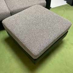 3人掛けソファ（オットマン付き）差し上げます！の画像