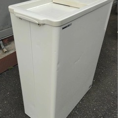 動確済み】Panasonic 冷凍ストッカー SCR-S66 62L 冷凍庫 縦型