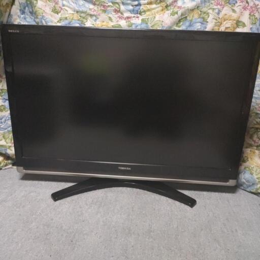 TOSHIBA 液晶テレビ　42型