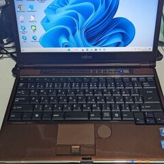 6ヶ月保証（Windows 11+Office2021年）FUJ...