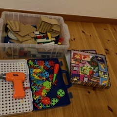 ブロック、神経衰弱、工具遊び