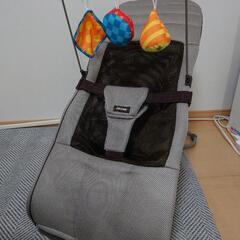 【決まりました！】バウンサーおもちゃ付き(リッチェル)