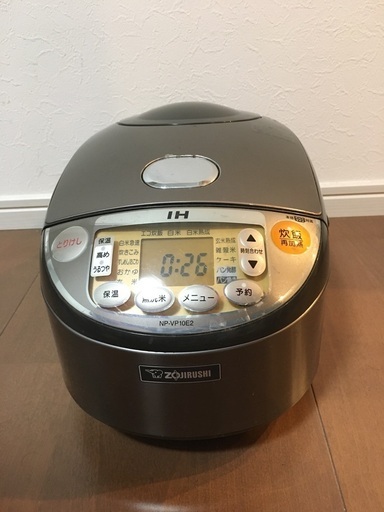 【取引中】象印　炊飯器　5合　2015年製
