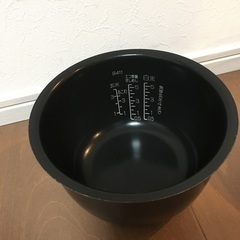 【取引中】象印　炊飯器　5合　2015年製の画像