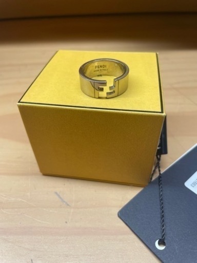 FENDI リング