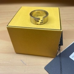 FENDI リング