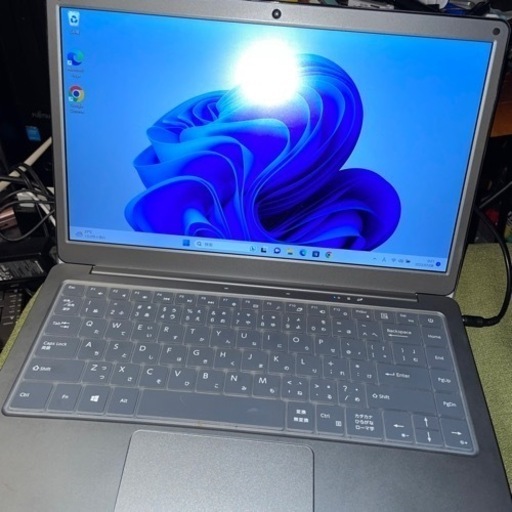 ノート PC【Windows11】コンパクトなA4サイズ！
