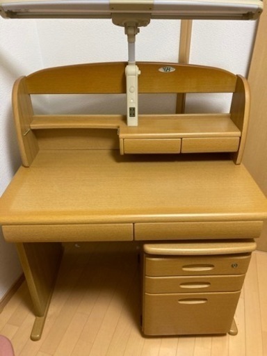 お取引中になりました。学習机