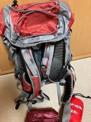 登山グッズ　6点セット　レッド