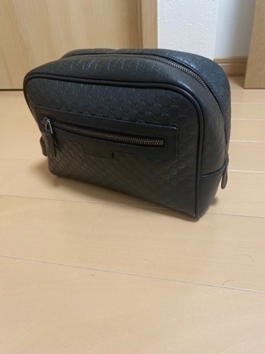 GUCCIのセカンドバッグ