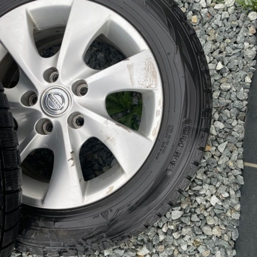日産セレナc26純正ホイールandスタッドレスセット