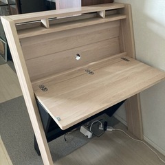 【7/8 or 9引取り希望】【売ります】折り畳みデスクの画像