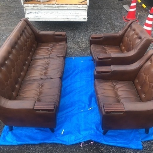 高級家具　カリモク社製　応接3点セット
