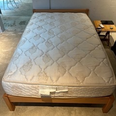 【譲渡者決定済】セミダブルベッド　マットレス　差し上げます